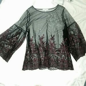 •Sheer Beautiful Blouse